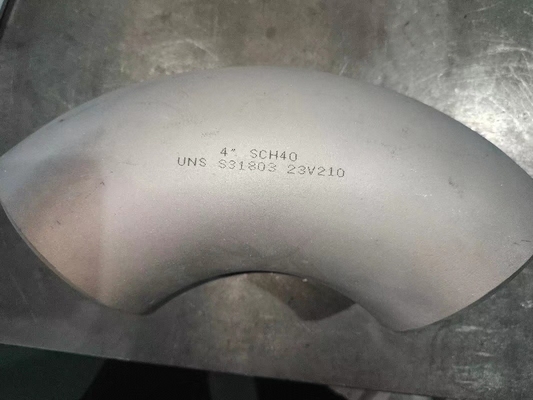 ASTM A234 WP11 90도 팔꿈치 3" Sch80 긴 반지름 합금 강철 톱니없는 팔꿈치