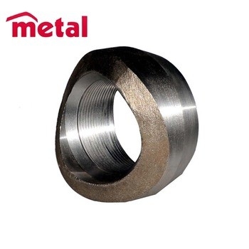 ASTM A182 F304 2 " 3000#를 용접하는 안출된 스레드아레 강관이음
