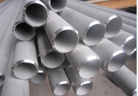 ANSI B16.5 18000 밀리미터 ASTM A789 2205는 이음매 없는 관을 이중화합니다