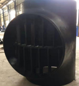 600  ASTM / UNSP N06600 빗장걸린 Tee  OD  6 " WT 3 Mm 최고 특화를 합금하세요