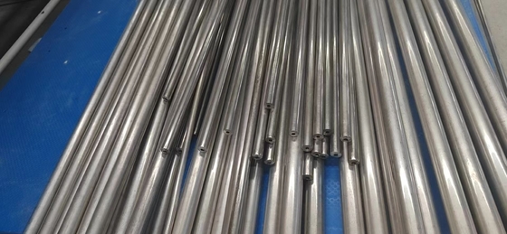 이음새가 없는 합금강관 ASME B36.19 2 